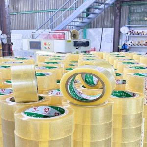 Băng dính có sẵn