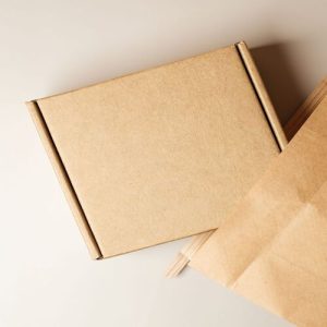 Hộp carton nắp gài 3 lớp size 22 1